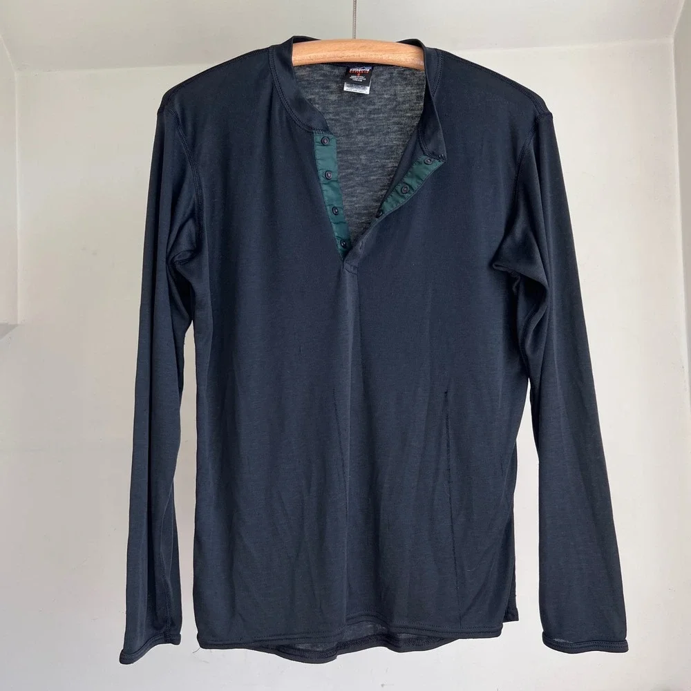 Patagonia Capilene Henley Top S‎ Black Long Sleeve Base Layer Made in USA